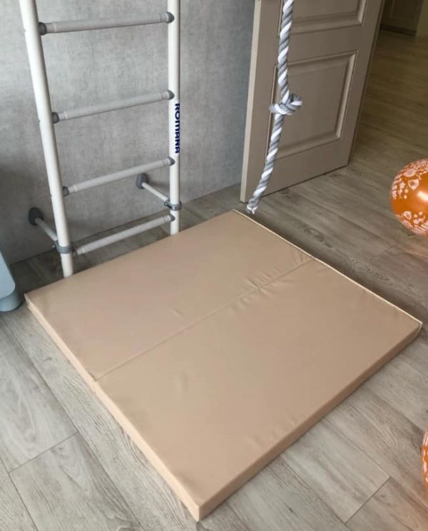 Tapis de Gymnastique Kometa 100x100x10 – Image 19
