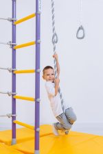 Espalier de gymnastique avec filet d’escalade Pegasus – Image 6