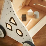 Chariot de marche Montessori avec Busy Board intégré – Image 4